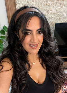 Raha - escort in Muscat Photo 4 of 7