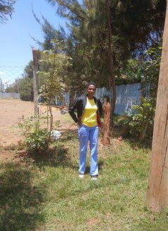 Rahab - puta in Nairobi Photo 2 of 3