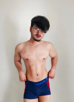 Rahat - Male escort in New Delhi Photo 5 of 7
