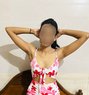 Rahul Ankita - puta in Mumbai Photo 1 of 2