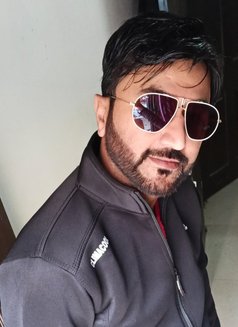 Kunal sharma - Male escort in New Delhi Photo 5 of 5