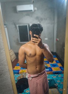 Rahul Buddy - Acompañantes masculino in Kolkata Photo 1 of 3