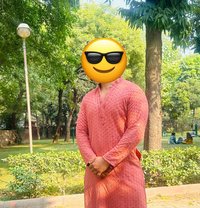 Rahul Bull - Male escort in New Delhi