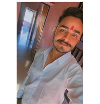 Rahul Chawla - Acompañantes masculino in Ahmedabad