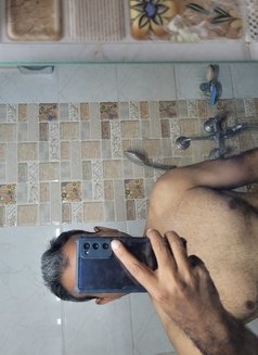 Rahul Full Body Massuer and Escort - masseur in Vadodara Photo 1 of 4