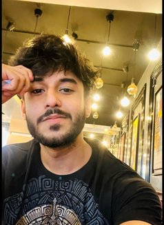 Rahul - Male escort in Indore Photo 2 of 2