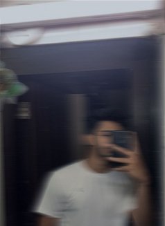 Rahul - Acompañantes masculino in Vijayawada Photo 3 of 3