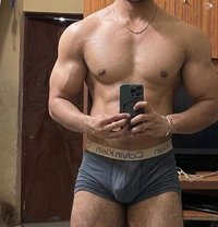 Rahul - Acompañantes masculino in Surat