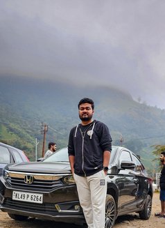 Rahul Grey - Male companion in Hyderabad Photo 1 of 1