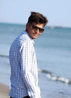Rahul - Male escort in Ahmedabad Photo 1 of 3