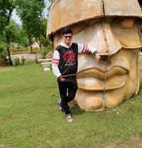 Rahul - Male escort in Ahmedabad