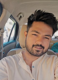 Rahul - Male adult performer in Ahmedabad Photo 1 of 2