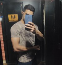 Free hookup (Not paid) - Male escort in Bangalore