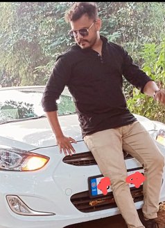 Rahul - Acompañantes masculino in Bhubaneshwar Photo 1 of 3