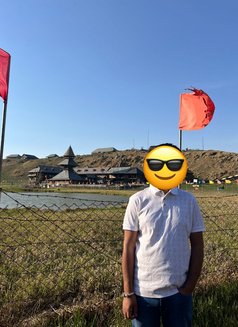 Rahul - Male escort in Chandigarh Photo 2 of 3