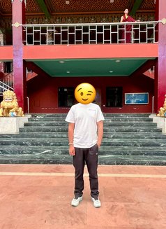 Rahul - Male escort in Chandigarh Photo 3 of 3