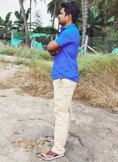 Rahul - Acompañantes masculino in Chennai Photo 5 of 5