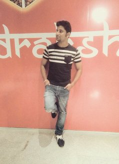 Rahul - Male escort in Guwahati Photo 1 of 1