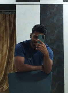 Rahul - Male escort in Hyderabad Photo 2 of 2