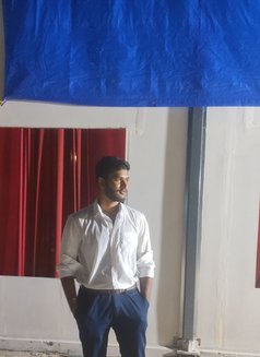 Rahul - Male escort in Hyderabad Photo 1 of 5