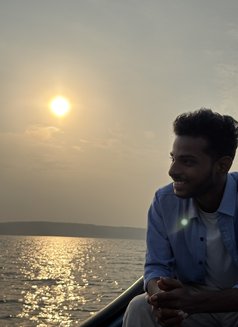 Rahul - Acompañantes masculino in Hyderabad Photo 4 of 5