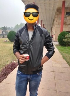 Rahul - Male escort in Jaipur Photo 3 of 8