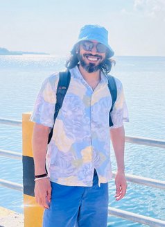Rahul - Male adult performer in Mumbai Photo 1 of 2