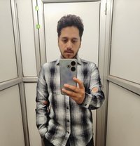 Rahul - Male escort in Mumbai