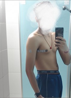 Rahul - Male escort in New Delhi Photo 1 of 1