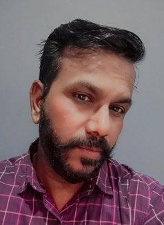 Rahul - Male escort in New Delhi Photo 1 of 1