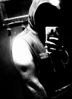 Rahul - Male escort in New Delhi Photo 1 of 4