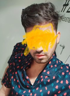 Rohit - Male escort in New Delhi Photo 3 of 5