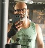 Rahul - Acompañantes masculino in New Delhi Photo 1 of 6