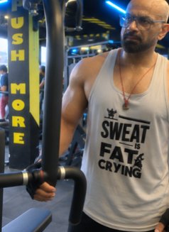 Rahul - Acompañantes masculino in New Delhi Photo 1 of 5