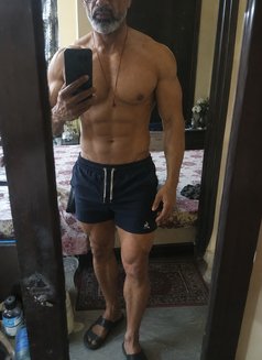 Rahul - Acompañantes masculino in New Delhi Photo 2 of 5