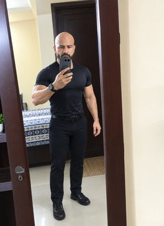 Rahul - Acompañantes masculino in New Delhi Photo 3 of 5