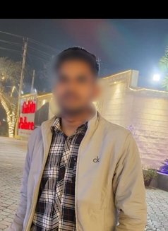 Rahul - Male escort in New Delhi Photo 1 of 4