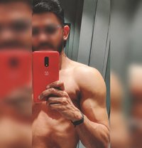 Rahul - Male adult performer in Noida