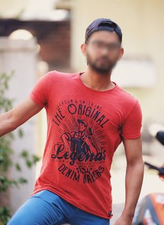 Rahul - Male adult performer in Noida Photo 3 of 4
