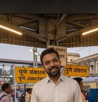 Rahul - Acompañantes masculino in Pune