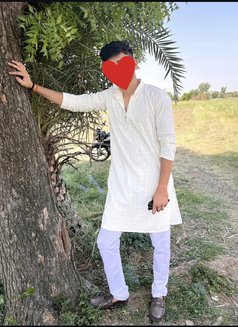Rahul premium male - Male escort in Pune Photo 5 of 6