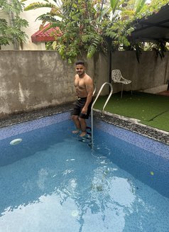 Rahul Magical Hands - Male escort in Mumbai Photo 6 of 7