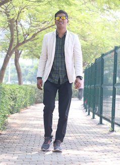 Rahul Patil Mumbai - Acompañantes masculino in Mumbai Photo 1 of 2