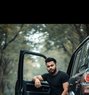 Rahul Raj - Acompañantes masculino in Noida Photo 2 of 5