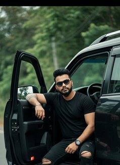Rahul Raj - Acompañantes masculino in Noida Photo 5 of 5