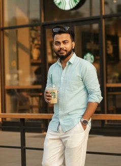 Rahul Raj - Male escort in Noida Photo 3 of 6