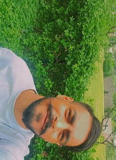 Rahul Roy - Male escort in Mumbai Photo 2 of 6