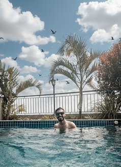 Rahul Roy - Acompañantes masculino in Mumbai Photo 4 of 5
