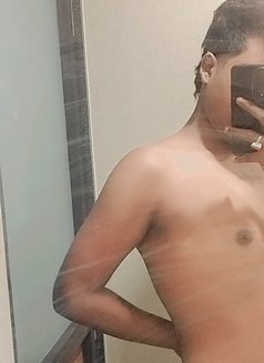 Rahul Roy - Male escort in New Delhi Photo 11 of 13