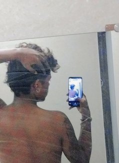 Rahul Roy - Male escort in New Delhi Photo 12 of 13